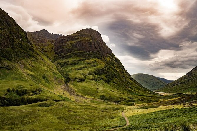 Glencoe, Scenic Walk & Highlands Guided Tour starting Glasgow - From Glasgow to Balloch and the Highland Boundary Fault