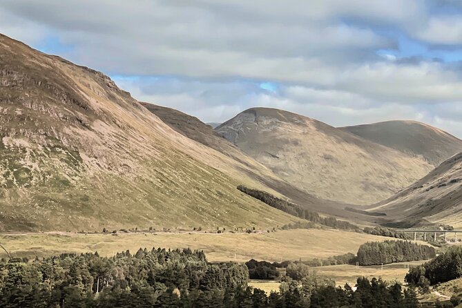 Glenfinnan Viaduct Glencoe and Fort William Tour from Edinburgh - Glenfinnan Viaduct and the steam train question