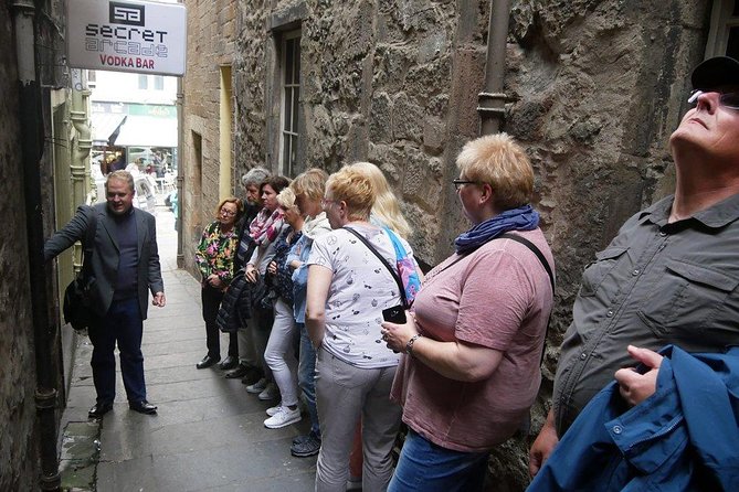 Guided Edinburgh Private Walking Tour - Price, timing, and practical value