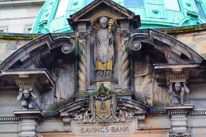 Half-Day Private Glasgow Must-Sees Tour - George Square and the city’s civic center