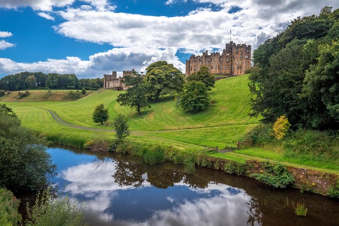 Harry Potter's Alnwick Castle and Scottish Borders Day Trip - Alnwick Castle, Hogwarts, and two and a half hours to explore