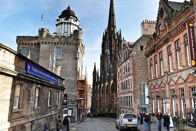 Harry Potter’s Edinburgh: A Self-Guided Audio Tour - Victoria Street, shops, and the so-called Diagon Alley connection