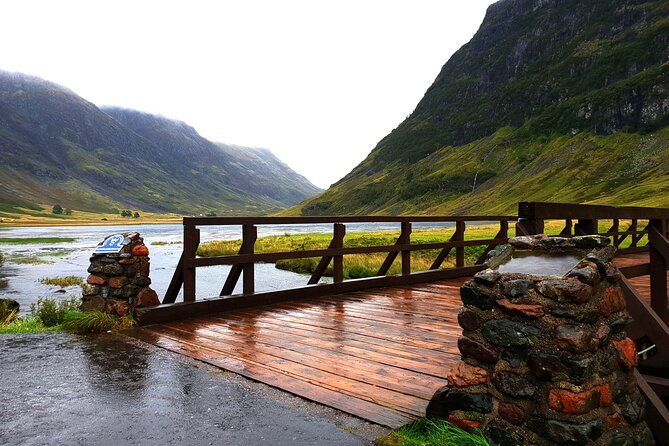 Highlands, Glencoe and Glenfinnan Viaduct Private Tour - Loch Shiel slows the pace before Glenfinnan