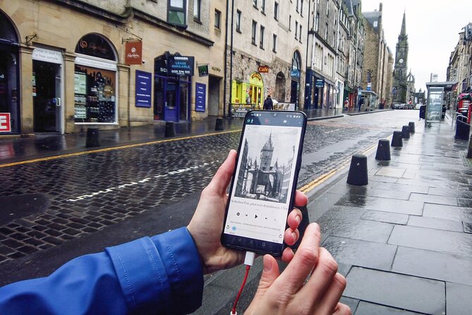 Highlights from Edinburgh’s Old Town: A Self-Guided Audio Tour - Starting on The Mound at the Royal Scottish Academy