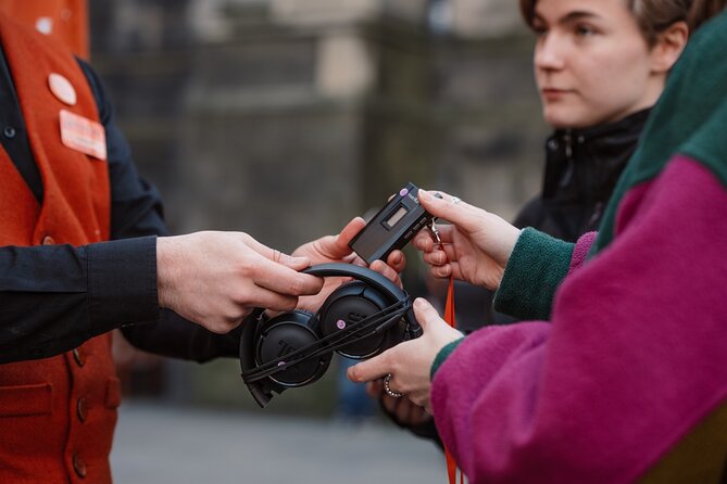 Immersive Old Town Ghost Walking Tour in Edinburgh - A ghost walk that keeps Edinburgh’s streets under your feet