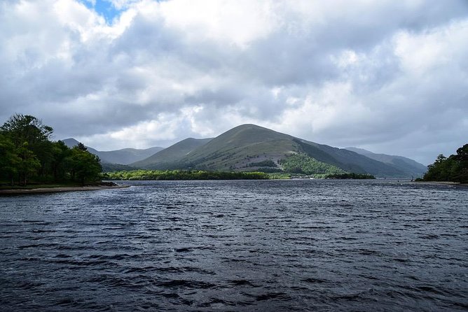 Inverary Castle & Loch Lomond Tour - What the guides add to the experience