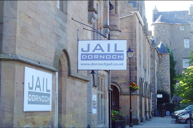 Invergordon Cruise Excursion - Castle ,Whisky and History Tour - Guides make the greatest difference