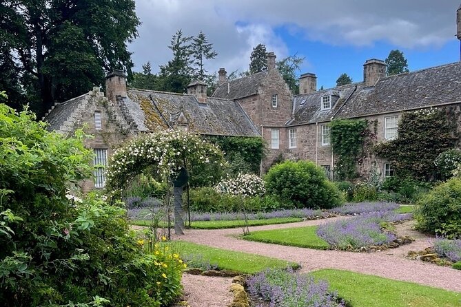 Invergordon Private Tour: Fort George, Cawdor Castle & Loch Ness - Key points to know before booking