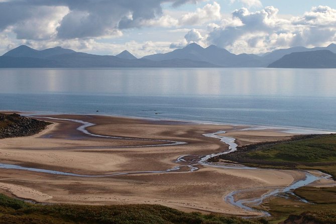 Inverness: Applecross, Loch Carron & the Wild Highlands - Applecross village and the long lunch break