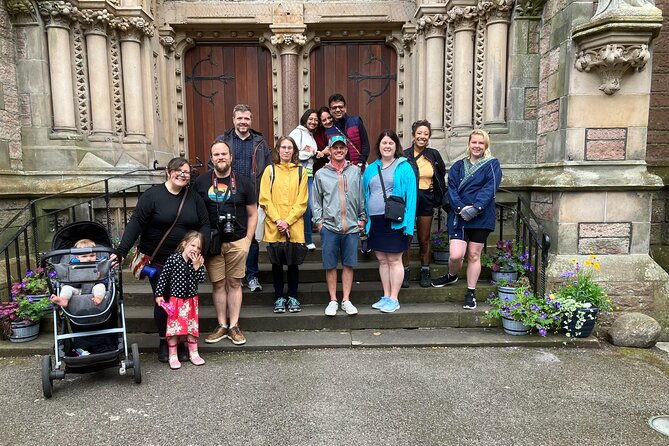 Inverness City Daily Walking Tour (11:30am, 2pm & 5pm) - Meeting at High Street