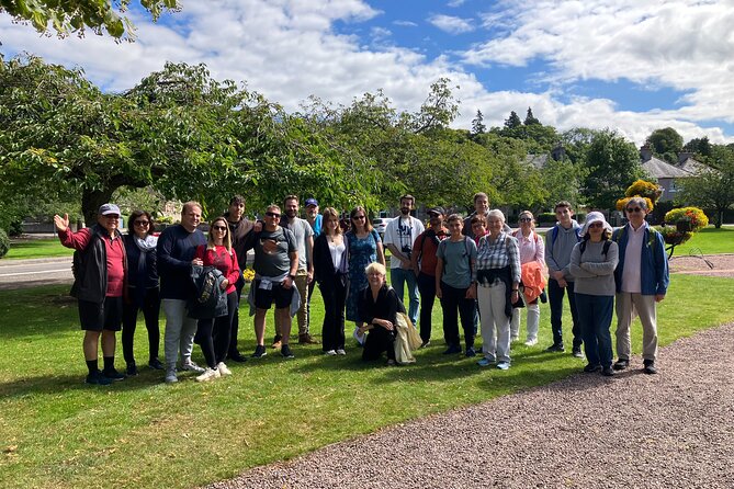 Inverness City Daily Walking Tour (11:30am, 2pm & 5pm) - What the guides do best