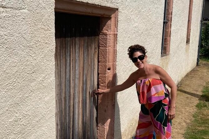 Inverness Outlander Tour - Loch Ness: a scenic pause with a playful twist