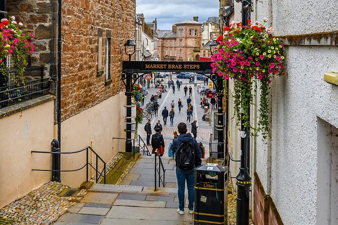 Inverness PRIVATE Full Day Tour of Local Attractions - Urquhart Castle and Loch Ness: the visual high point