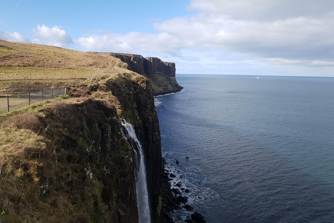 Isle of Skye Private Tour From Inverness - Urquhart Castle and Loch Ness photo country