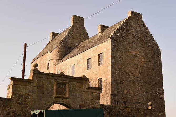 Jamie Fraser Outlander tour to Lallybroch tours Edinburgh - What the private car adds