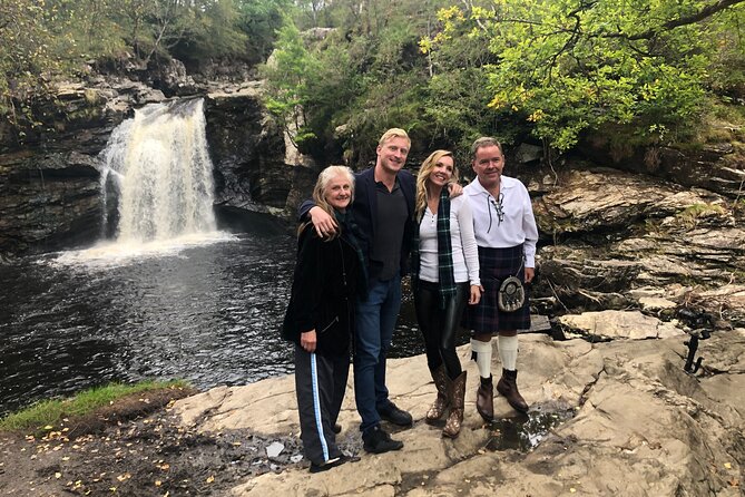 Loch Lomond & Stirling Castle One Day Tour 1-6 People - Loch Lomond, Luss, and The Trossachs