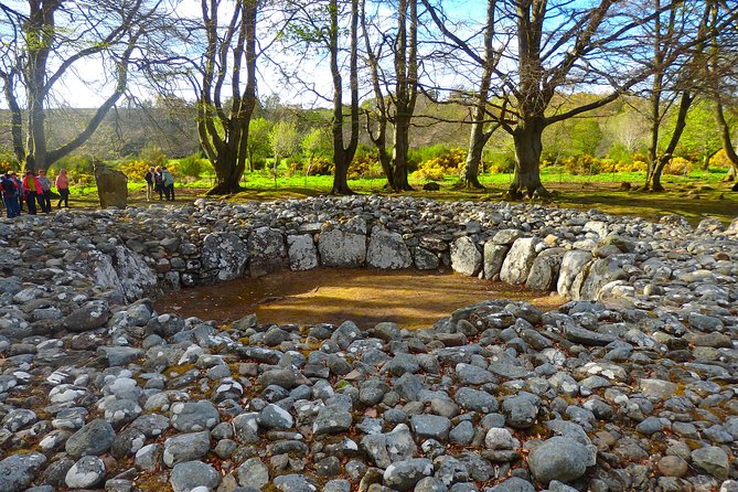 Loch Ness & Culloden Battlefield Private Tour from Inverness - Loch Ness and the ruins of Urquhart Castle
