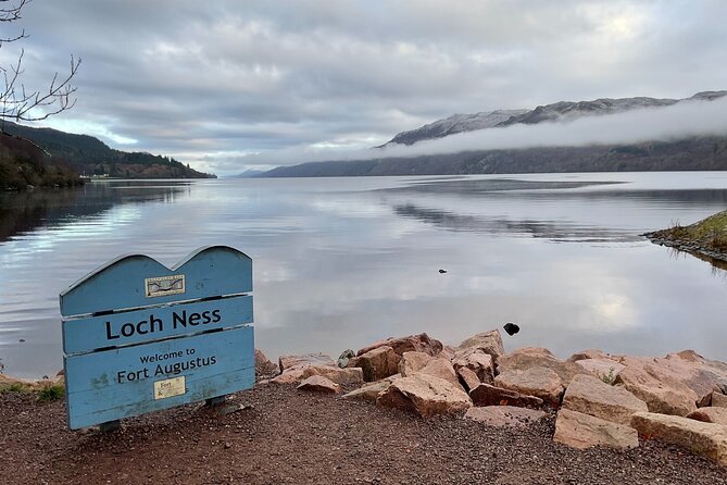 Loch Ness , Heilan Coos ,Great Glen , Fort William and Glencoe - Fort Augustus and the southern end of Loch Ness