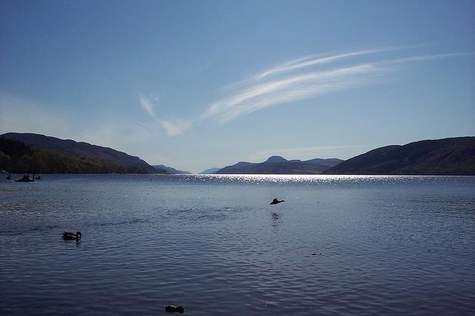 Loch Ness Urquhart Culloden Clava Cawdor Whisky tasting Inverness - Urquhart Castle and the first look at Loch Ness