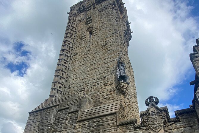 Luxury/Private Day Tour Glasgow to Stirling/Falkirk/Distillery - The Kelpies and The Helix in 30 to 45 minutes