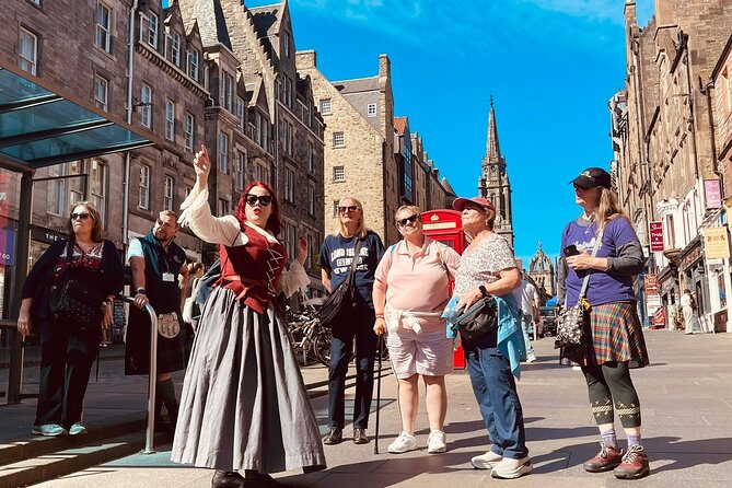 Magical Walking Tour in Edinburgh - Starting beneath St Giles’ Cathedral at noon