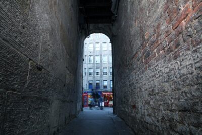 Multi-Sensory Small-Group Historic Vaults Tour in Edinburgh