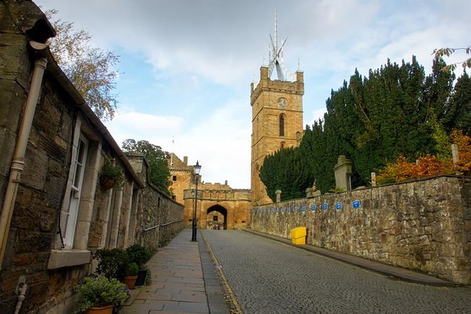 On the Trail of Mary Queen of Scots Private Tour in a Minivan from Edinburgh - Stirling Castle and Mary’s first crown
