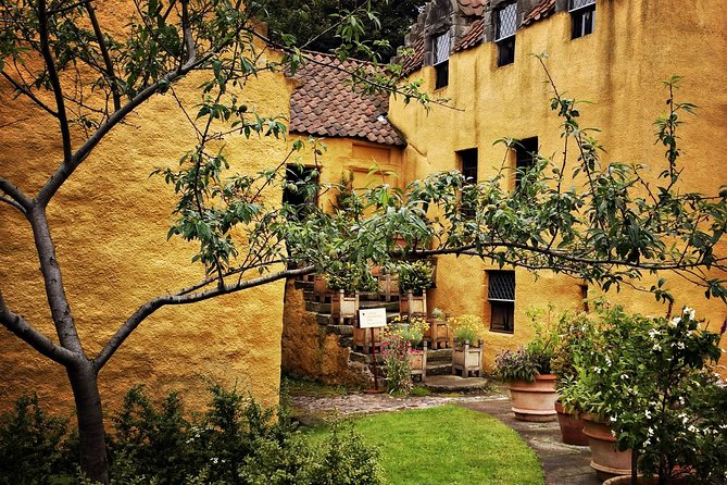 Outlander Odyssey: Outlander Filming Locations Private Day Tour - What the Mercedes V-Class adds to the day