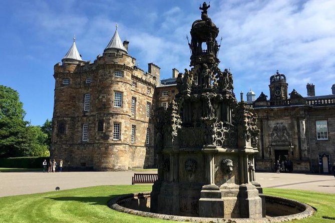 Outlander Walking Tour of Edinburgh's Old Town - What this Outlander walk actually offers