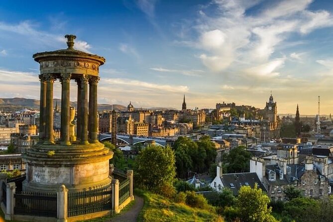 Private Edinburgh Full Day Guided Tour in a Black Cab LEVC TX - Why a black cab works well in Edinburgh