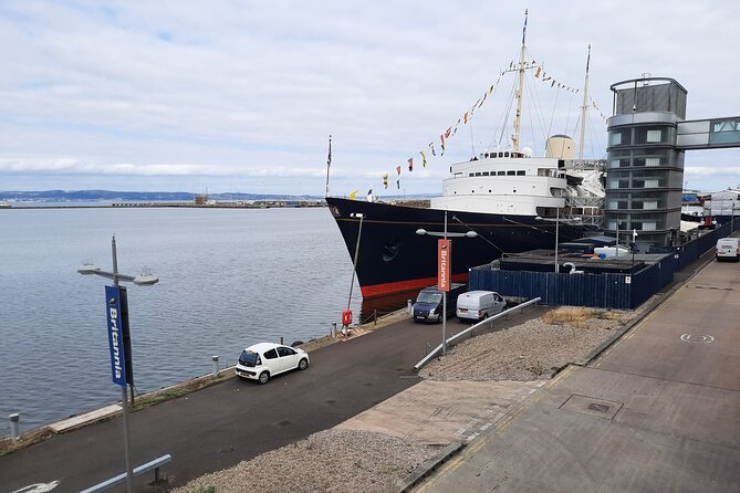 Private Edinburgh Full Day Guided Tour in a Black Cab LEVC TX - The Forth bridges at Queensferry