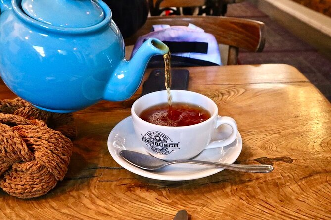 Private Food Tour of Edinburgh with Haggis, Scotch & More - Haggis first, with Edinburgh around you