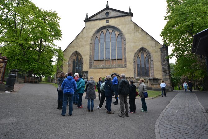 Private Greyfriars Kirkyard history tour - Why Greyfriars Kirkyard makes a fine history lesson