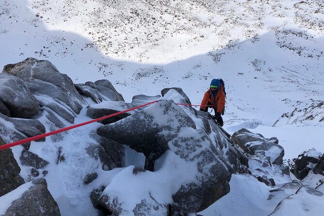 Private Guided Winter Mountaineering Experience in the Cairngorms - What you need to bring