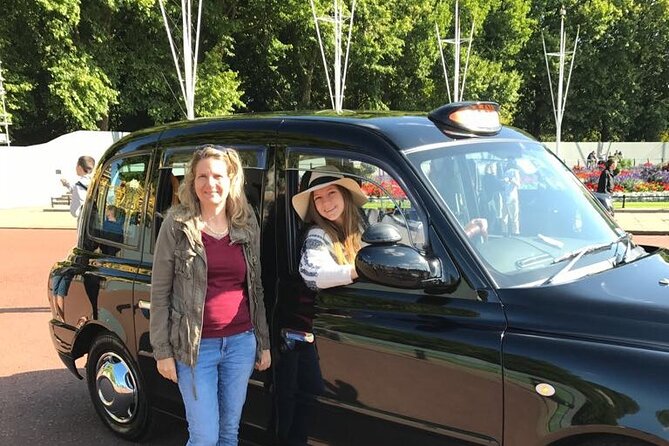 Private Half Day Tour of Edinburgh in a Black Cab - Edinburgh Castle is the headline sight