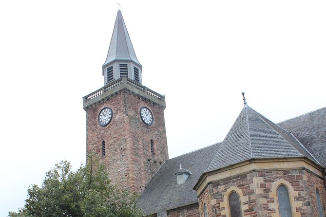 Private Inverness Walking Tour - Inverness Town House and the city’s symbols