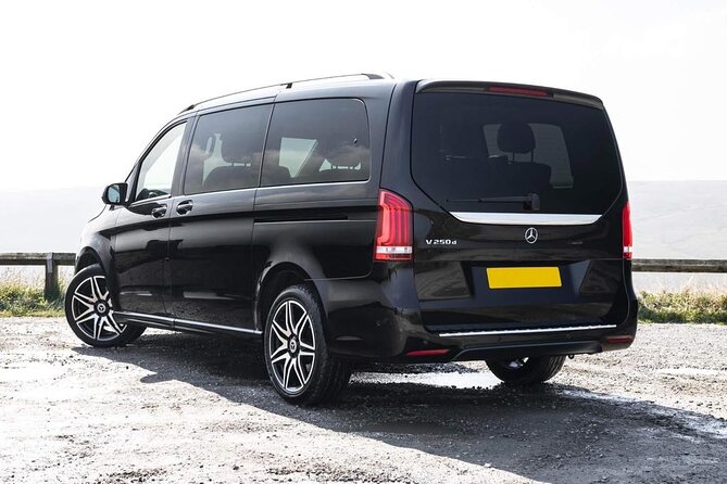 Private luxury transfer from Edinburgh Airport to Edinburgh - Booking, cancellation, and practical details
