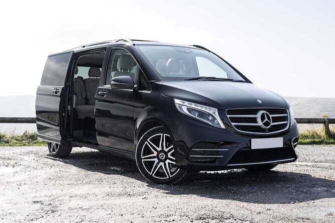 Private luxury transfer from Edinburgh Airport to Edinburgh - The two-minute walk to a Mercedes V Class