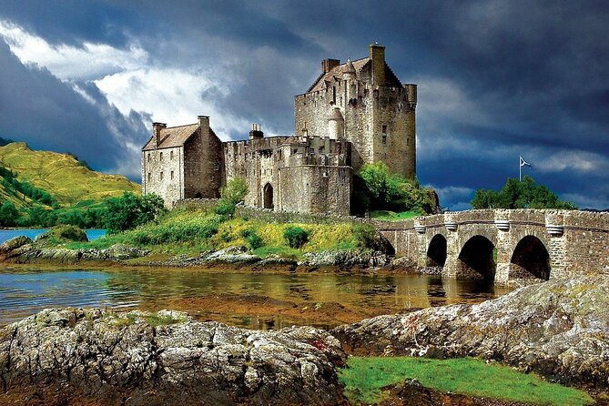 Private Tour to Skye, Fairy Pools, Portree and The Fairy Glen - Sligachan Old Bridge and its seven-second legend