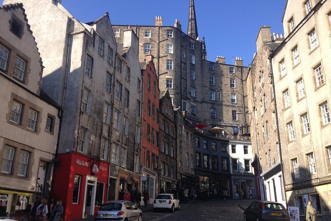 Private Walk: Edinburgh Old Town and New Town - Optional village areas and personal interests