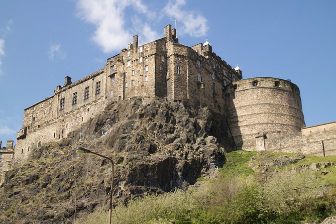 Private Walking Tour: Edinburgh Highlights, including entry to Edinburgh Castle - Who should book this Edinburgh walk?