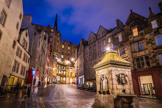 Privately Guided Day Tour of Edinburgh in Luxury Minivan - Arthur’s Seat offers a high view with a walking question