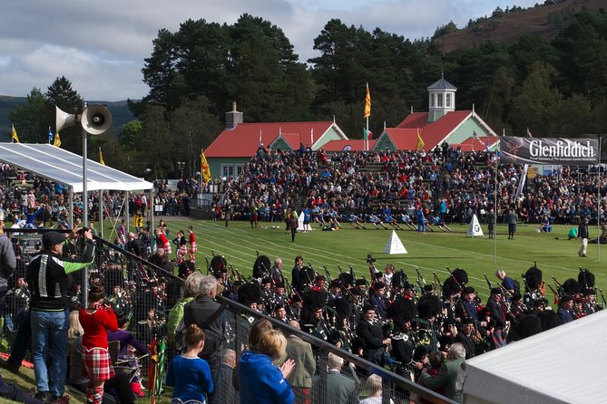 Round-Trip Transportation to the Braemar Highland Games from Edinburgh - What you will see at the Braemar Gathering
