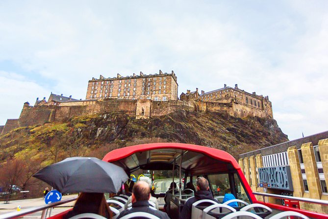 Royal Edinburgh Ticket - Hop-On Hop-Off and Attraction Admissions - The Lawnmarket and Edinburgh Castle