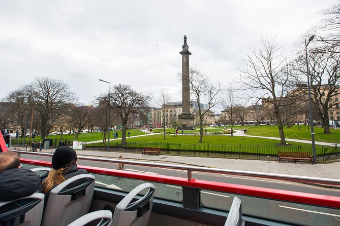 Royal Edinburgh Ticket - Hop-On Hop-Off and Attraction Admissions - Abbeyhill and the Palace of Holyroodhouse