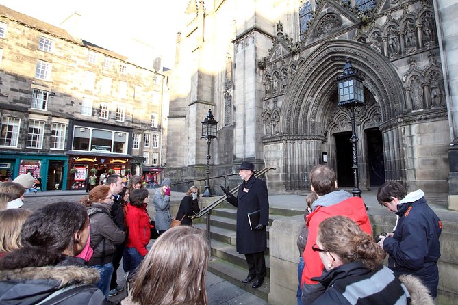 Royal Mile and Edinburgh Castle - Small Group Walking Tour - Entering Edinburgh Castle with the group