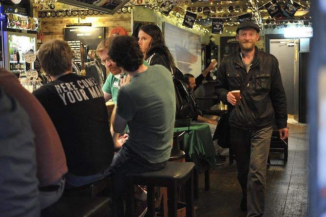 Scotch Tour Edinburgh with a Local Expert: Private & 100% Personalized - Who should book this Edinburgh whisky walk?