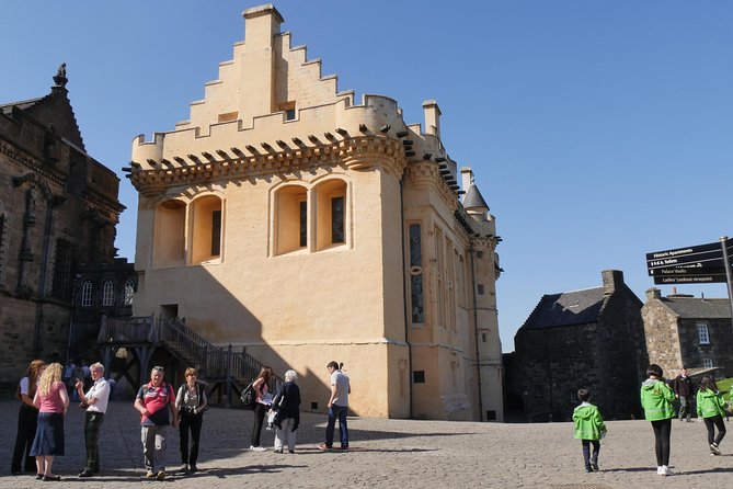 Scottish Whisky and Castles small group tours from Edinburgh - What your driver-guide adds
