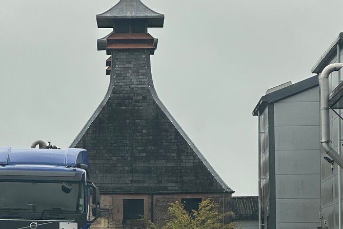 Scottish Whisky Distillery & Fairytale Dunrobin Castle - Transport, timing, and the small-group question