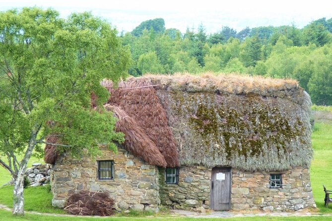 Secret Loch Ness, Inverness Castle visit, Culloden, Clava Cairns - Three hours at Inverness Castle and in the city